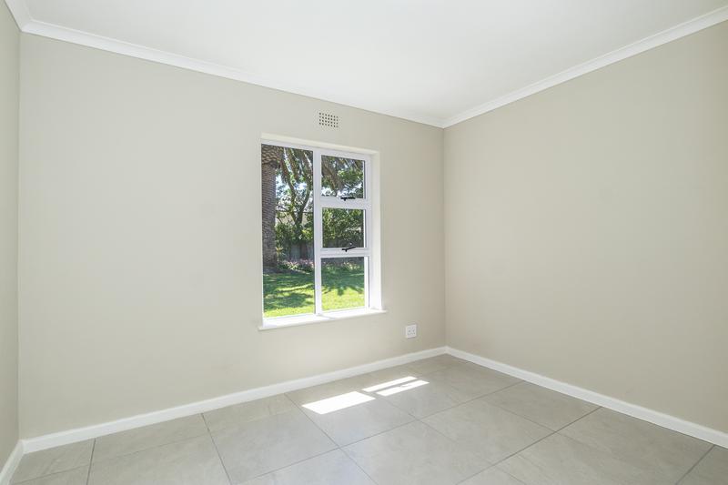 4 Bedroom Property for Sale in Tokai Western Cape